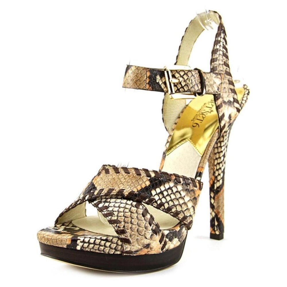 NWOB Michael Michael Kors Jet Set 6 Odessa Heels